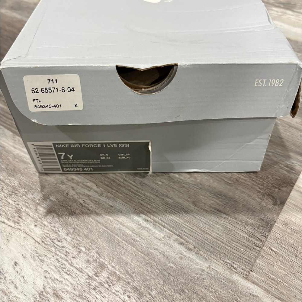 Grey Sway Nike Air Force 1 LV8
